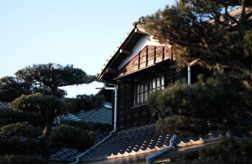 Uno Apartment | 日々の宿しののめ101 宇野駅から車で5分 直島へ 最大8名様 古民家