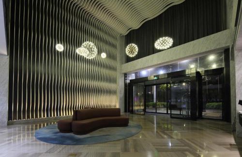 Jianggan Hotel | 杭州火车东站桔子水晶酒店 Hangzhou East Railway Station Crystal Orange Hotel