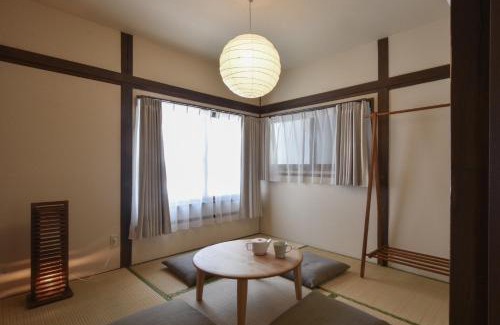 Morishita Apartment | 森下別邸