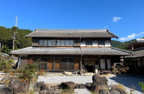 Motosu Villa | 百笑宿場couch