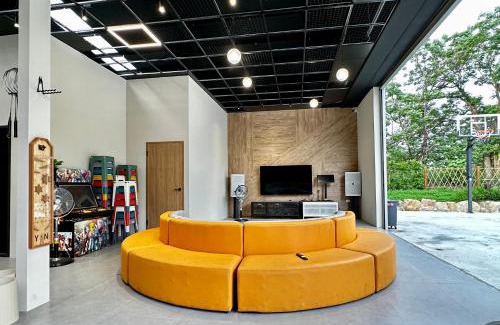Anping House | 祕密基地 安平漁光島庭園包棟烤肉歡唱