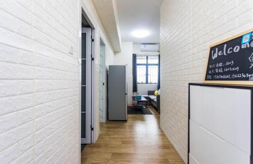 Luohu Apartment | 笋岗 两房一厅一厨精装公寓