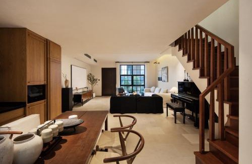 Yuzhong Villa | 重庆山南雨江景别墅酒店