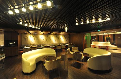 Jiang Bei Hotel | 重庆江北观音桥高悦酒店地铁站店KaoYu Hotel