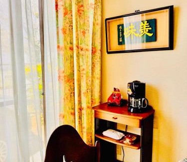 Koga Apartment | 麗静亭
