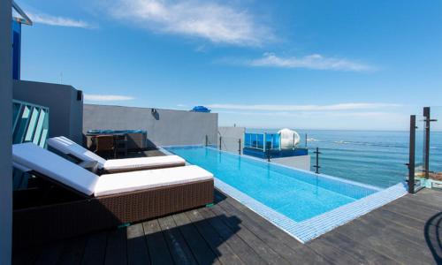 Yeongdeok Apartment | 엑시트풀빌라