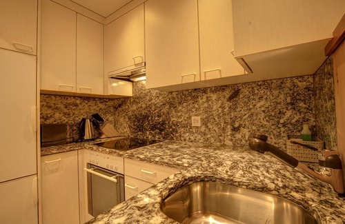 Silvaplana Apartment | 1 1/2-room flat with mountain view on the 2nd floor