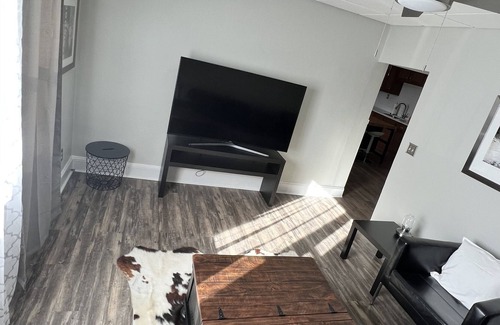 Old Forge House | 1/1 Main Floor House 5min. from Airport and Skiing Resort w/Peloton & Treadmill!