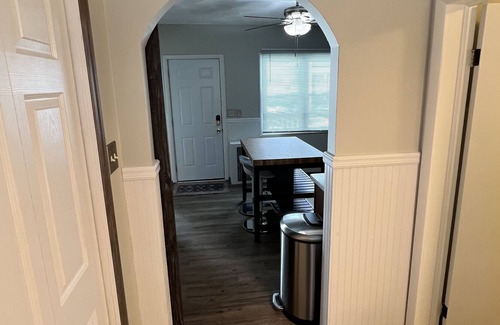 Old Forge House | 1/1 Main Floor House 5min. from Airport and Skiing Resort w/Peloton & Treadmill!