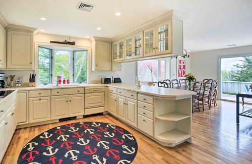 Hyannis Port House | 1/2 Mi to Beach: Hyannis Port Gem w/BBQ & Views