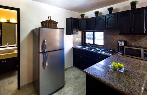 El Medano Ejidal Condo | 1 BD Gated Community, Located 2 blocks to Beach