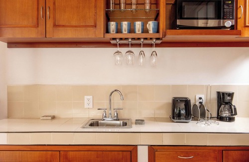 Oaxaca House | 1 bed- 1 Bath. AC, solar heated pool, fitness room in Oaxaca. Bule Villas, FLW