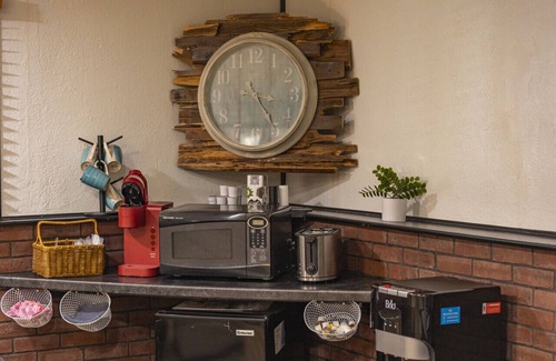 Sioux Falls House | 1 bed 1 bath | Quiet neighborhood