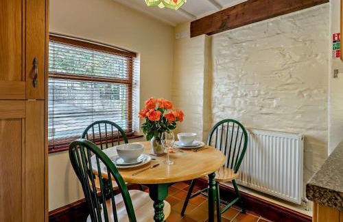 Bwlch House | 1 Bed in Bwlch BN367