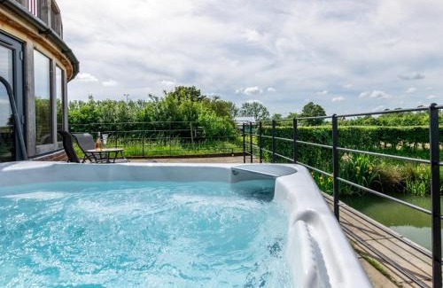 Stowmarket House | 1 Bed in Debenham 54411