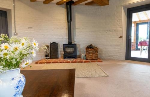 Stowmarket House | 1 Bed in Debenham 54411