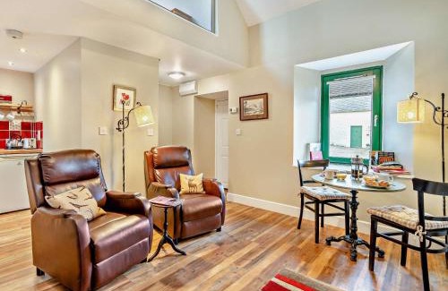 Perth House | 1 Bed in Dunning CA333