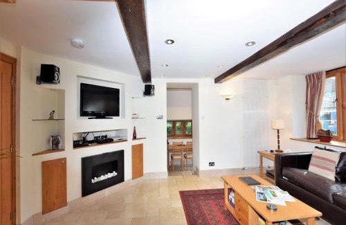 Whitton House | 1 Bed in Knighton 58997