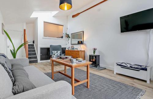 Sennen Cove House | 1 Bed in Sennen 93410