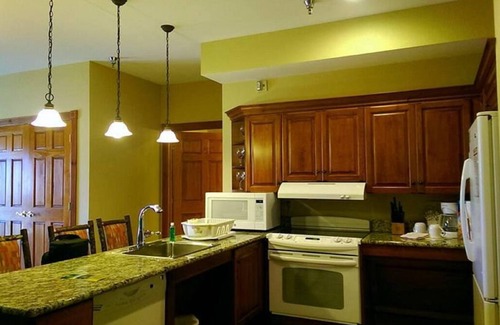 Gatlinburg Resort | 1-Bed/Kitchen/Indoor Water Pk nChristmas @ Westgate-Gatlinburgn12/20/25-12/27/25