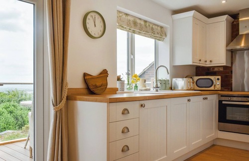 Littledean Cottage | 1 bedroom accommodation in Newnham Forest of Dean