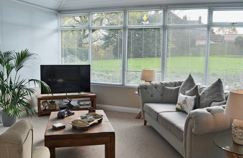 Potter Brompton Cottage | 1 bedroom accommodation in Foxholes, near Scarborough