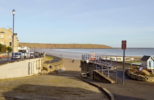 Potter Brompton Cottage | 1 bedroom accommodation in Foxholes, near Scarborough