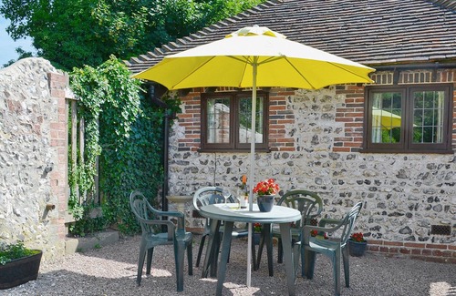 Jevington Cottage | 1 bedroom accommodation in Jevington, near Eastbourne