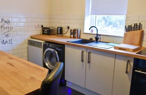 Goole Cottage | 1 bedroom accommodation in Howden, near Goole