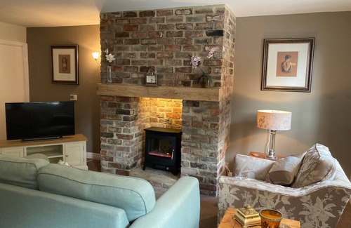 Lockton Cottage | 1 bedroom accommodation in Lockton, near Pickering