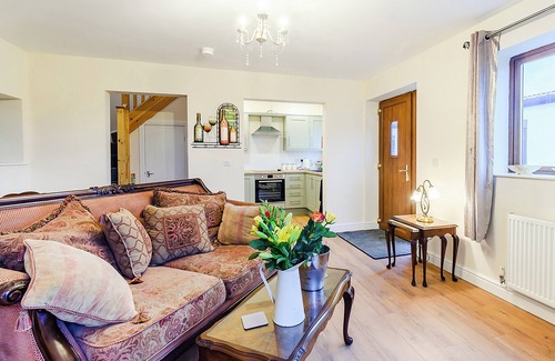 Great Hatfield Cottage | 1 bedroom accommodation in Great Hatfield, near Hornsea