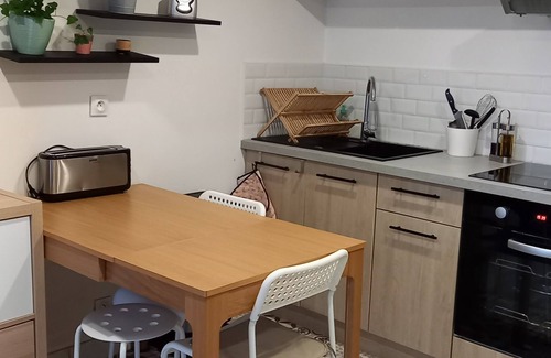 Beaumont-sur-Oise Apartment | 1 Bedroom Apartment in Beaumont-sur-Oise