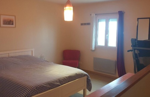 Ormoy Apartment | 1 Bedroom Apartment in ormy