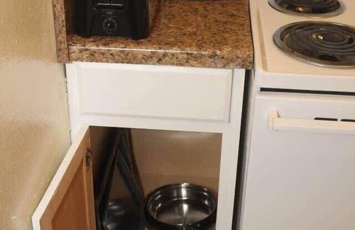 Lawton Apartment | 1 bedroom apartment within sight of Fort Sill