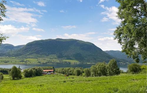 Fraena House | 1 Bedroom Cozy Home In Malmefjorden