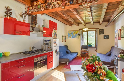 Tavernole sul Mella House | 1 bedroom gorgeous home in Pezzoro
