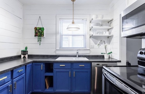 Kansas City House | 1-Bedroom Near the Plaza & Scenic Park I 13