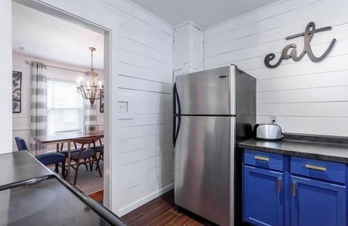 Kansas City House | 1-Bedroom Near the Plaza & Scenic Park I 13
