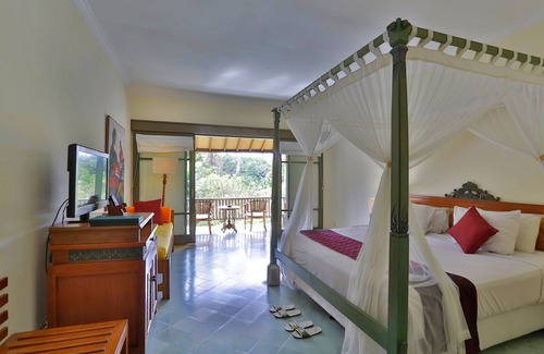 Penatih Resort | 1 Bedroom private balcony near Ubud with views of the grounds and rice fields