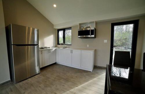 Harwood Apartment | 1-bedroom Townhouse in Harwood #3