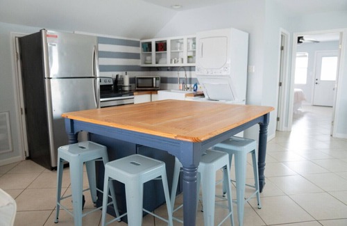 Tybee Island Apartment | 1 Bedroom Unit half block to beach