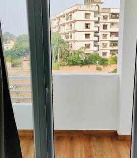 Varanasi Apartment | 1 BHK flat at Kanti Villa with free breakfast Near Assi Ghat and Temples -201