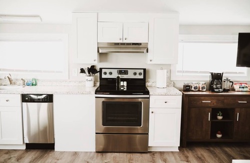 Carolina Beach Condo | 1 Block to Beach, Restaurants & More! Anchors Away