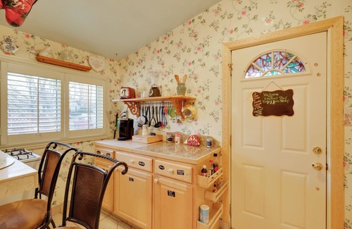 Downtown Reno Apartment | 1 Block to River Walk: 'River Cottage' in Reno!