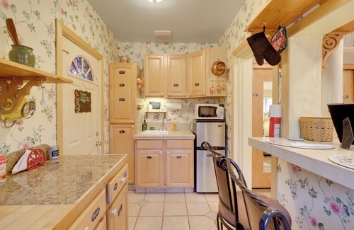 Downtown Reno Apartment | 1 Block to River Walk: 'River Cottage' in Reno!