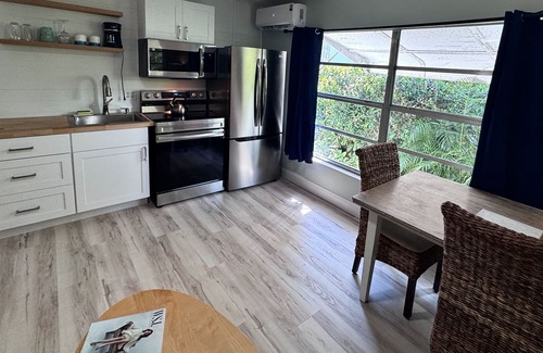 Fort Pierce Shores Apartment | 1 BR Beach Apt Pet Ok Steps to Beach & Boating Sleeps 2 Newly Renovated