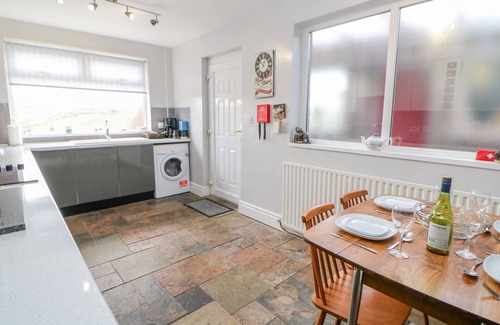 Cowshill Cottage | 1 BRAESIDE, pet friendly, character holiday cottage in Wearhead