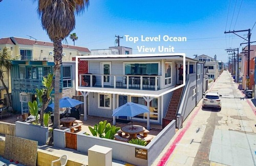 South Mission Beach Condo | 1 House to Beach | Ocean Views + Dogs ok