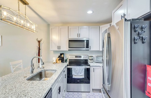 The Pines House | 1 Mi to Beach: Dog-Friendly PCB Home w/Backyard!