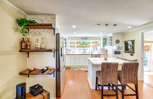 Astor House | < 1 Mi to Boat Ramp: Canal-Front Retreat in Astor!